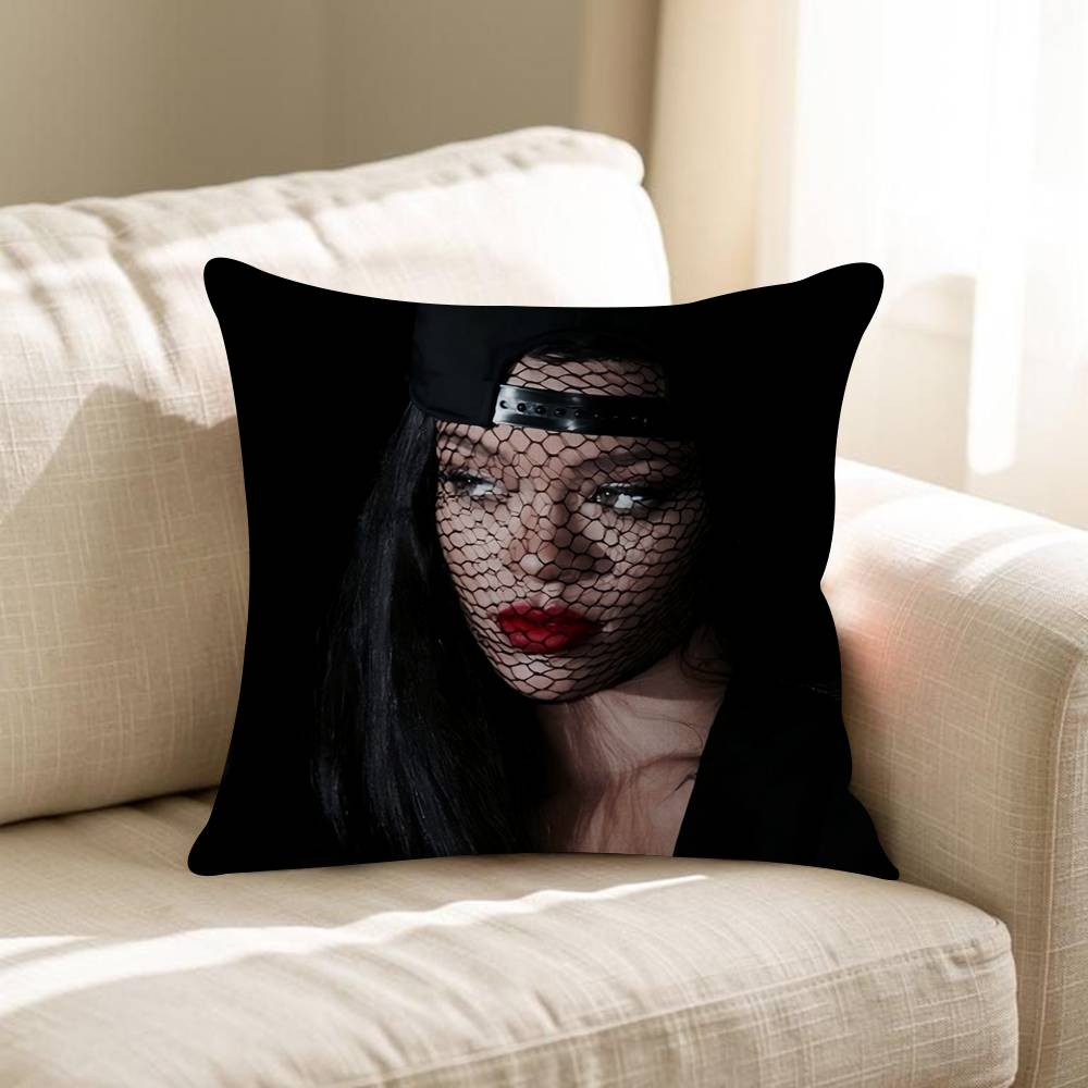 Hot Singer RRihannas 4545cm Cushion Cover Pillow Cover Decor Pillowcase Home Pillowcase For Couch Pillow