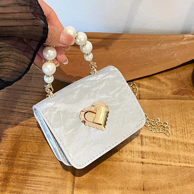 Niche Ins High-Precision Fashion Bag for Women's Autumn New Pearl Design Mini Small Handjob Crossbody Bag