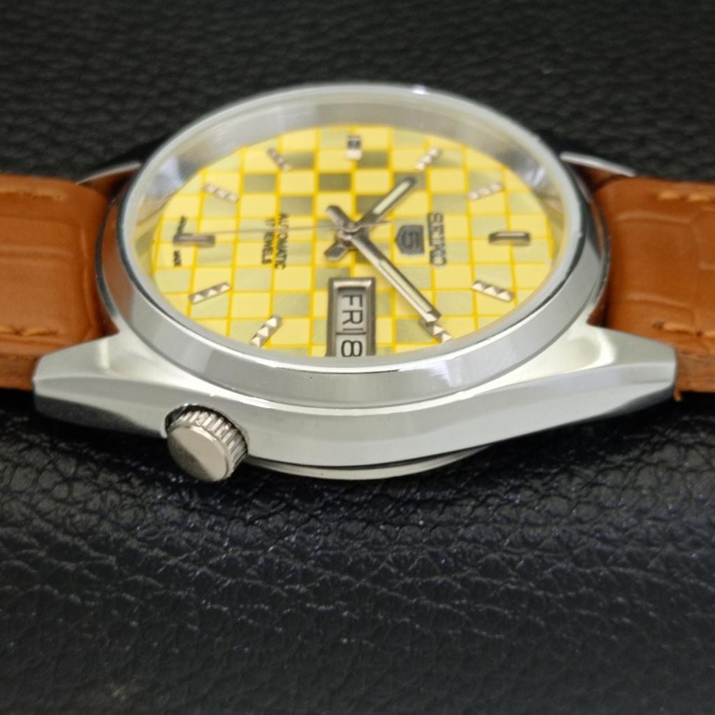 AUTOMATIC VINTAGE REFURBISHED SEIKO 5 JAPAN MENS YELLOW DIAL WATCH a440417-4 Sk-a440417-1