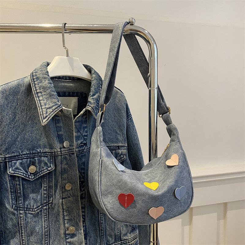 

Small fresh women s bag casual commuter bag 2025 new simple texture foreign style fashion Korean version shoulder messenger bag