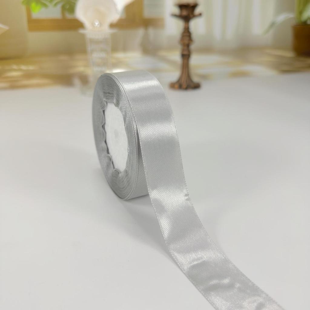 2cm Satynowa Wstążka Jedwabna na Prezent, Dekorację Tortu, Aranżacje Kwiatowe, Kokardy i Odznaki.