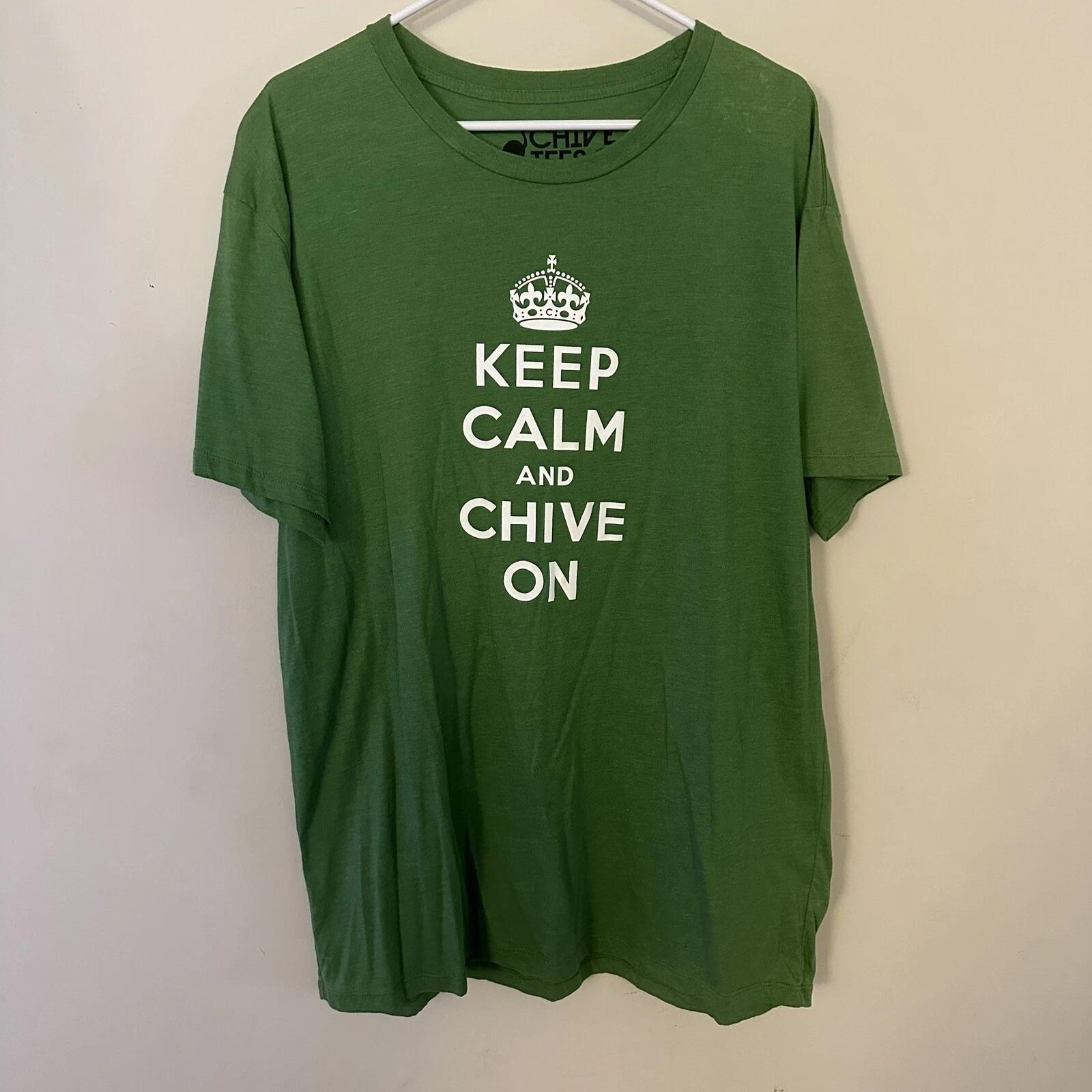 

Authentic The Chive Keep Calm Chive On Green T-shirt size XXLARGE KCCO XXL L