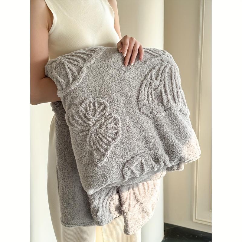Spring Summer Jacquard Flannel Blanket Small Throw, Exquisite Jacquard Craft, Pure Solid Color Double-Faced Velvet,  Summer Office Blanket