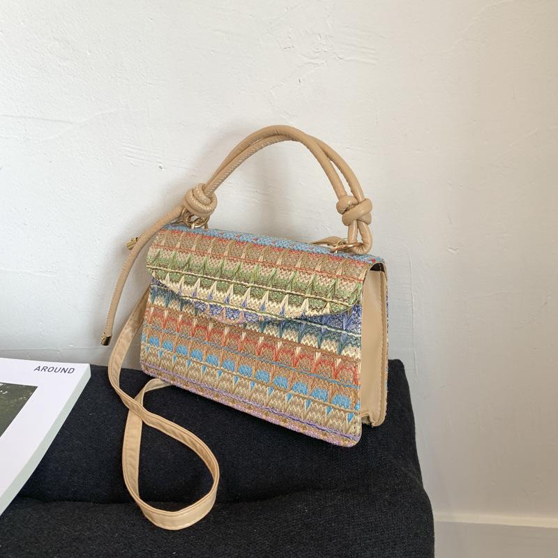 

Woven straw rainbow women s bag 2025 new chain banquet handbag foreign style fashion shoulder messenger bag хаки