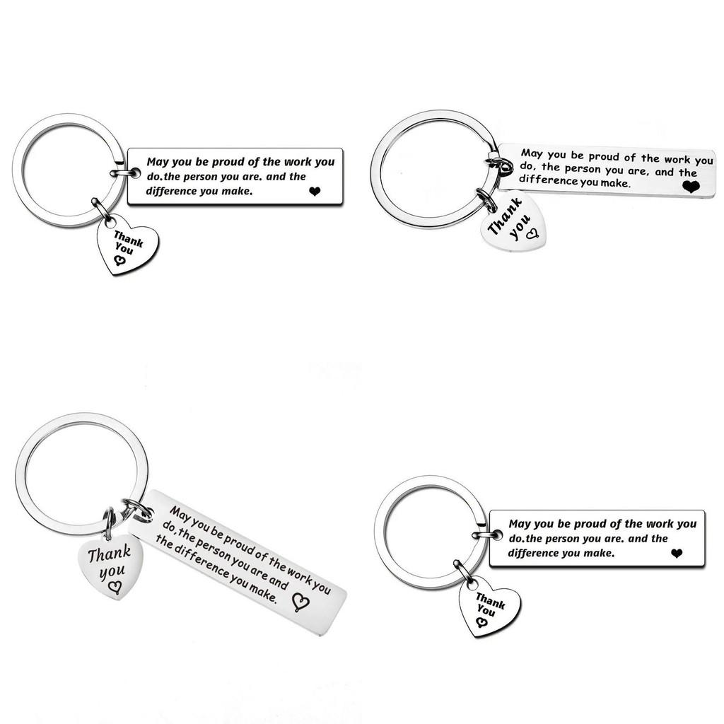 Moderner künstlerischer Edelstahl-Schlüsselanhänger Herzanhänger für Freunde und Familiengeschenke