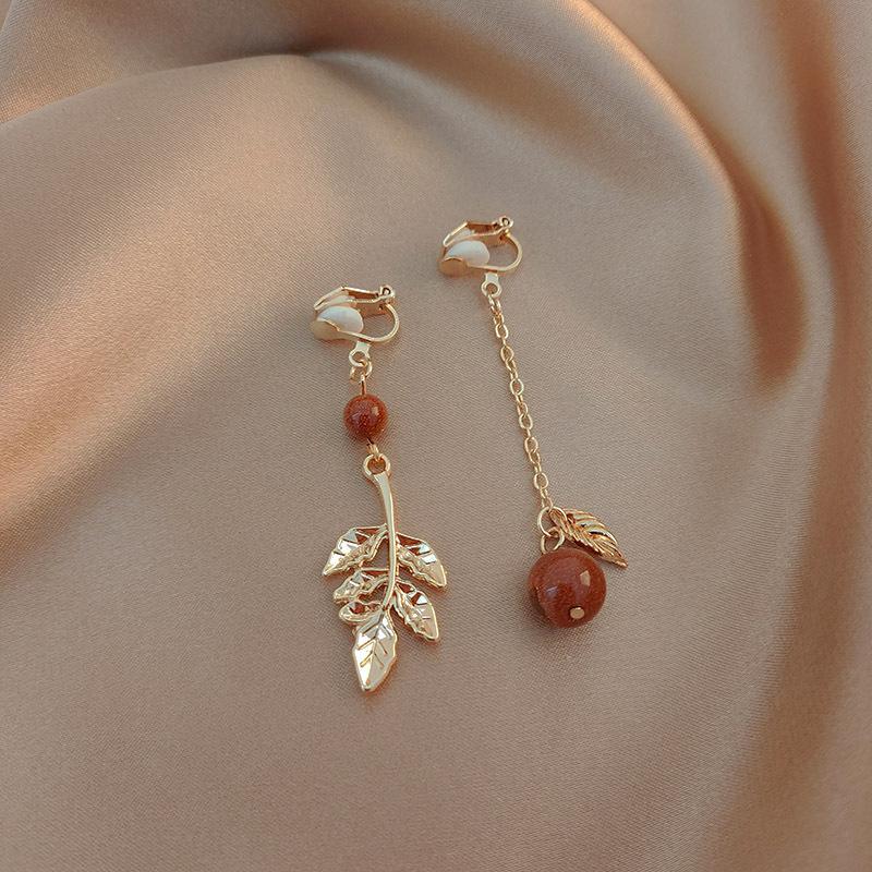 Korean Version of Advanced Ear Clip Without Ear Hole Women's Fashion Retro Versatile Cool Style Temperament Simple Earrings