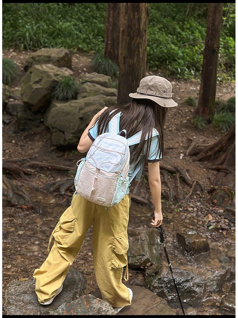 Color Block Outdoor Backpack Lightweight Retro Travel Bag for Hiking, Mountaineering, Picnic, and School - Women's Small Backpack