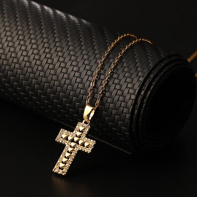 Cross necklace, zircon, European and American necklace, titanium lock chain, Instagram retro punk, personalized pendant, niche design