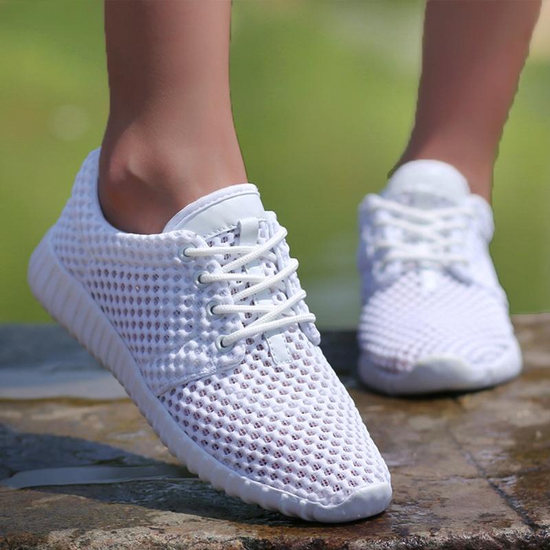 lightweight mesh walking shoes