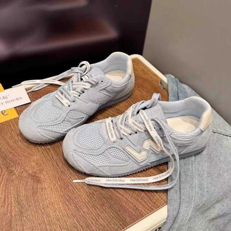 Leder-Mesh Innenhöhe erhöht Deutsche Trainingsschuhe Damen 2025 Frühling und Sommer neue Schnürsenkel atmungsaktiver Fuß klein Sport Forrest Gum