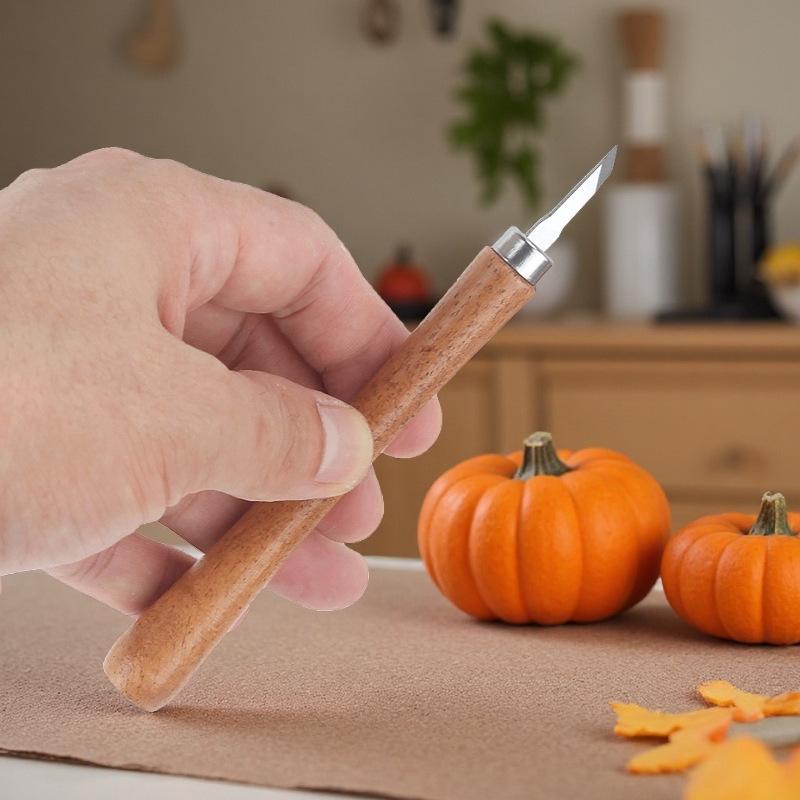 Hand-Carved Woodworking Whittling & Gouge Knife Set