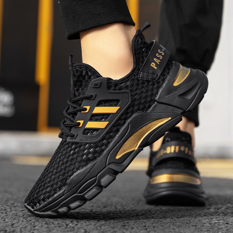 

2025 summer new single mesh hollow comfortable shoes student men s big net sports shoes men s blue black and white size 39-44 44