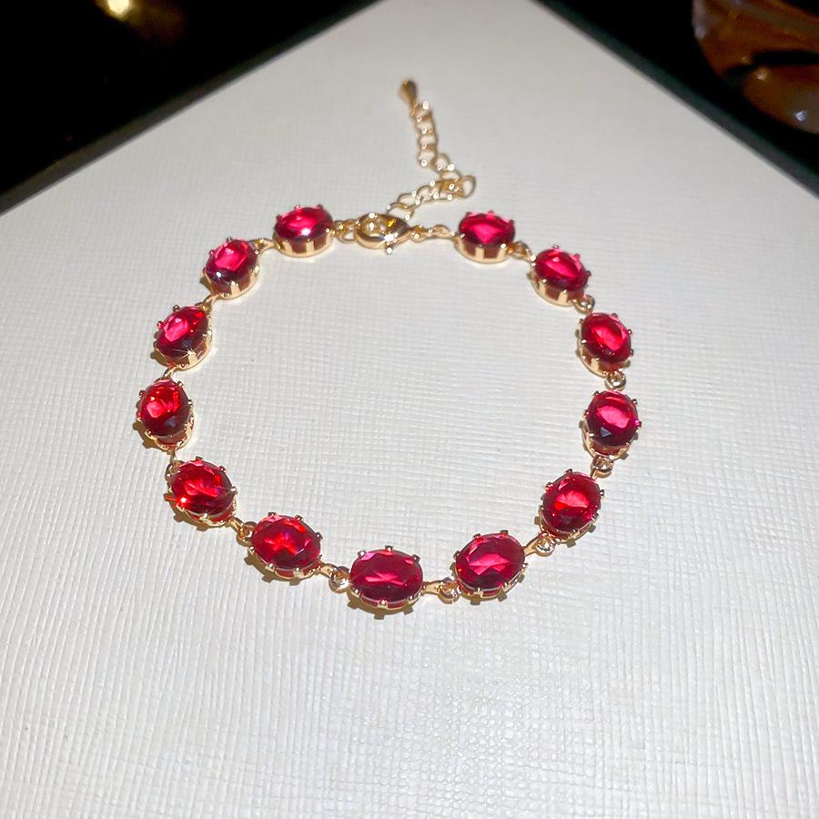 Zircon Square Pull-Out Bracelet: Korean Chic, Simple, Versatile Light Luxury Bangle for Everyday Elegance