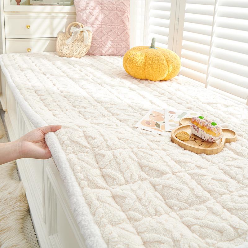 Einteiliger Sofabezug Stoff Herbst und Winter Dickes Erkerfensterkissen Cremefarbener Stil Sofabezug Flauschiges Weiches und Bequemes Polster 70x150cm 1pcs