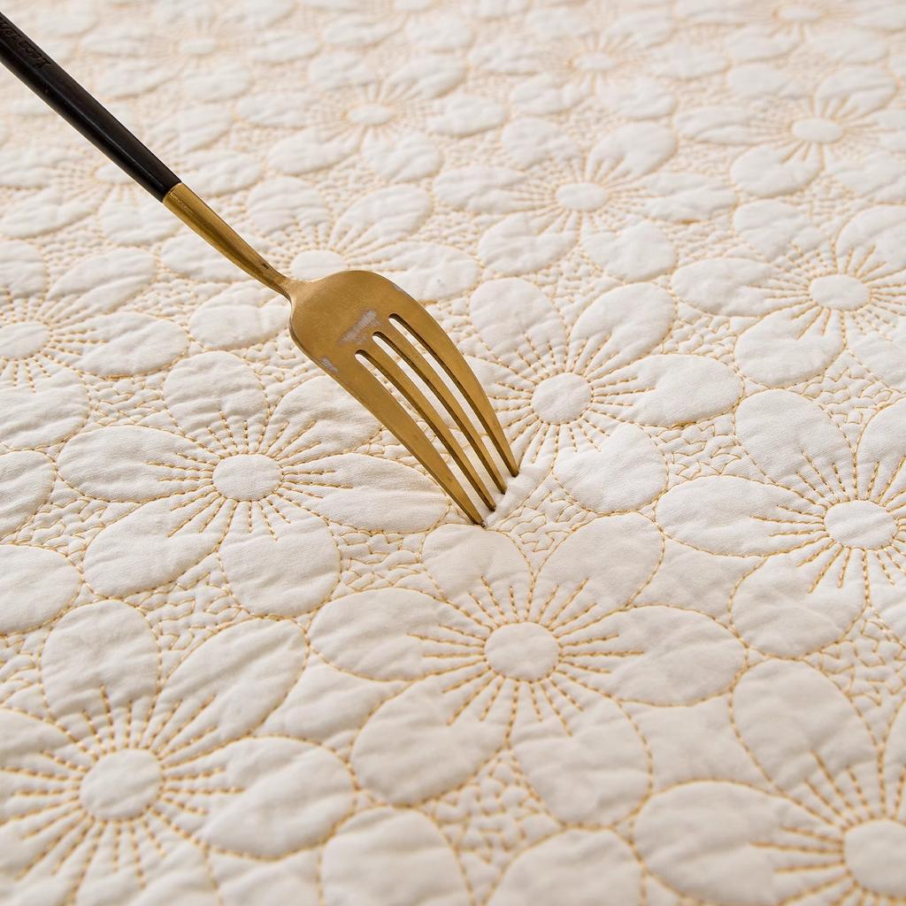 2025 New Pastoral Xiaoxiangfeng Pure Cotton Sofa Cushion, Universal Non-slip Seat Cushion In All Seasons, Cotton Fabric Cover Towel