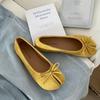 Yellow French retro light mouth split-toe flat-soled single shoes women's 2025 new spring soft-soled versatile Mary Jane shoes