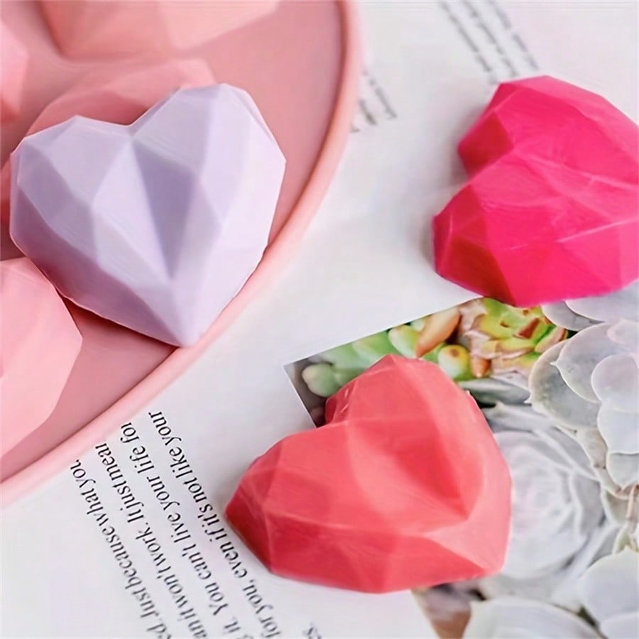 Heart-Shaped Silicone Mold - Perfect for Fondant, Chocolate, Cake Decoration, Soap Making, and Candle Crafting