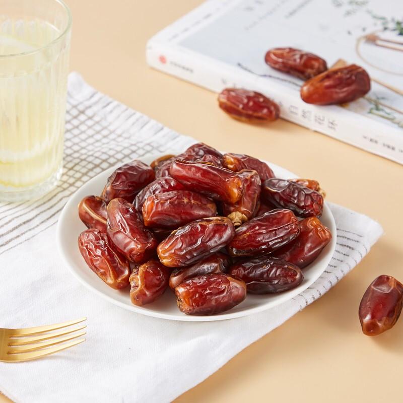Chieftain Salangiz Dried Dates