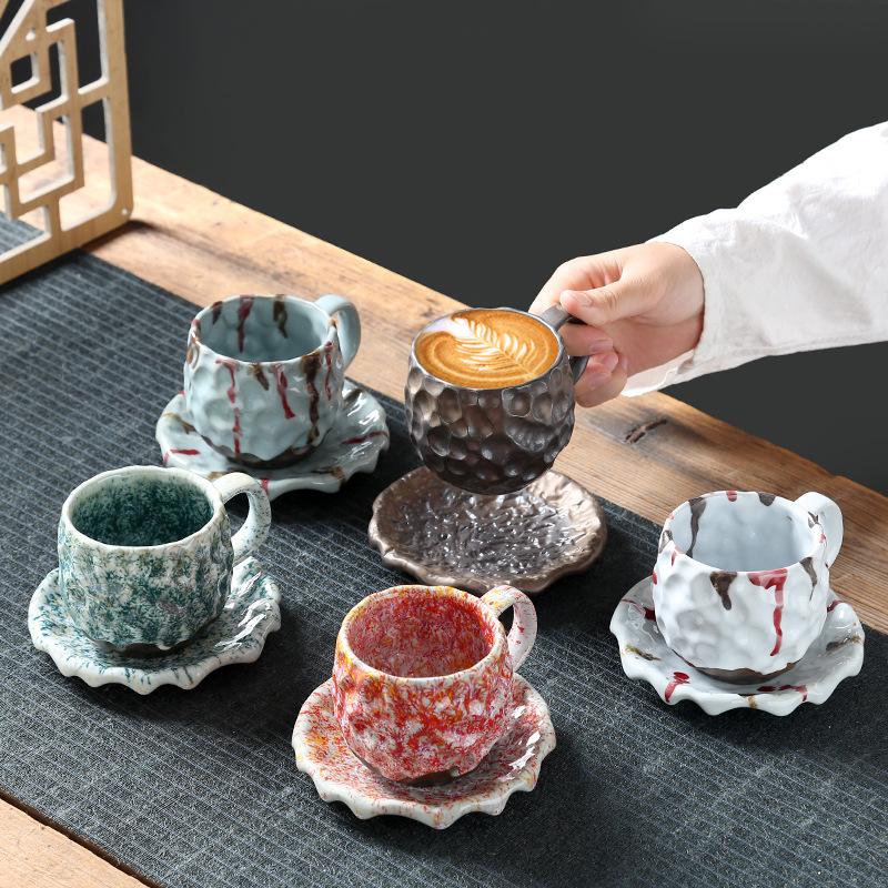 Vintage 270ML Keramik-Kaffeetasse mit Untertasse Hammerschlagmuster Steingut Espressotasse mit Henkel Japanischer Stil
