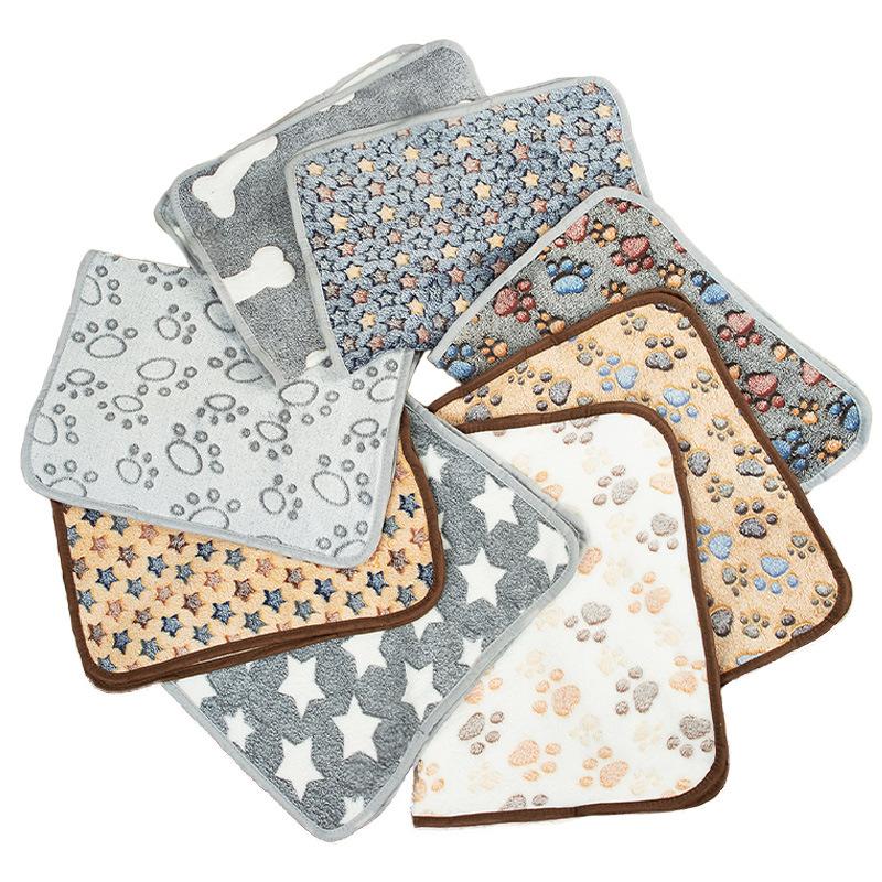 Flannel Pet Mat Dog Bed Cat Bed Thicken Sleeping Mat Dog Blanket Mat For Puppy Kitten Pet Dog Bed for Small Large Dogs Pets Rug