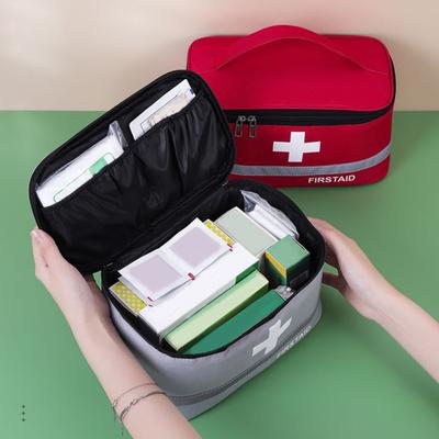 Easy Access Travel Emergency Bag Reflective Strip Space-saving Portable First Responder Storage Compact Outdoor