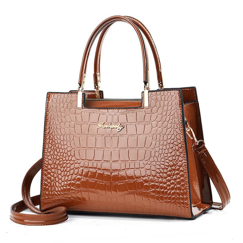 

Chic Handbag For Middle-aged Women Classic And Elegant European And American Vintage Style Pu Leather Crossbody Or Shoulder Strap жовтий