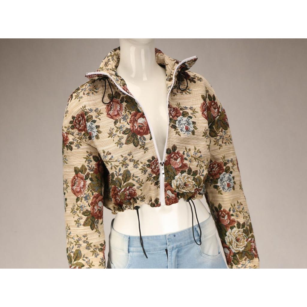 Women's Loose Fit Two Piece Pantsuit Long Sleeve Floral Cropped Jacket High Waist Multi Pocket Cargo Denim Matching Set