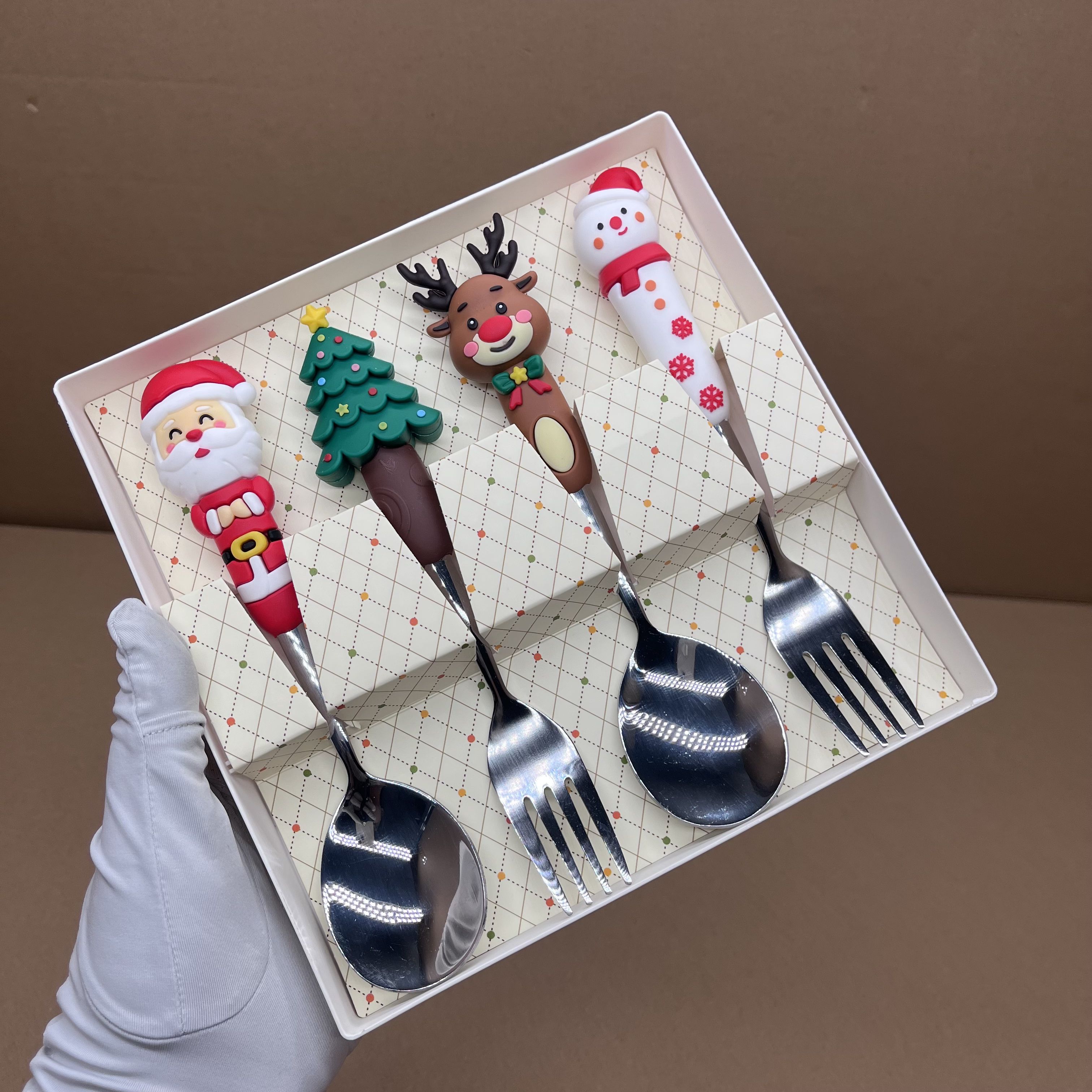 

Новый Рождественский Подарок Мультяшный Снеговик Набор Ложка Вилка Креативный Милый Десертные Столовые Приборы Подарочный Набор