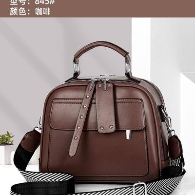 Versatile Women's Bag 2025 New Simple Small Square Bag Trendy Fashion Shoulder Messenger Bag
