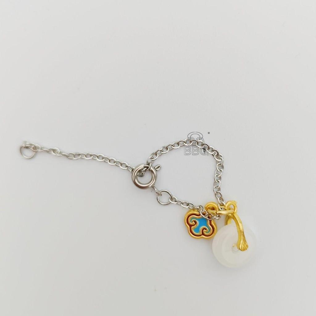 Adjustable Exotic Pet Necklace with Agate Charm for Squirrels, Sugar Gliders, Parrots, Hamsters, and Meerkats