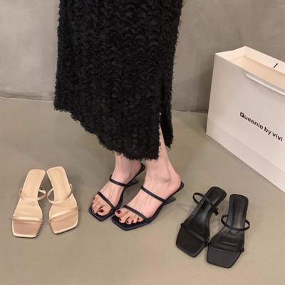 Designgevoel niche Frans woord met sandalen dames 2025 zomer nieuwe sleehak sandalen met hoge hakken slippers dames