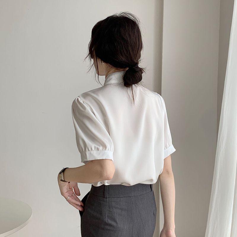 Elegantní bílá letní halenka dámská šifonová s krátkým rukávem jedinečný design profesionální do kanceláře na pohovor formální košile stylový top