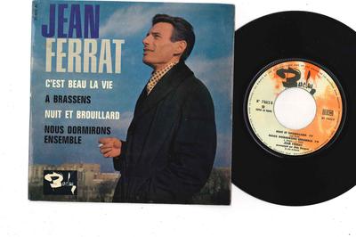 7inch Record JEAN FERRAT - C'est Beau La Vie BLY70613 BARCLAY France Pop Used