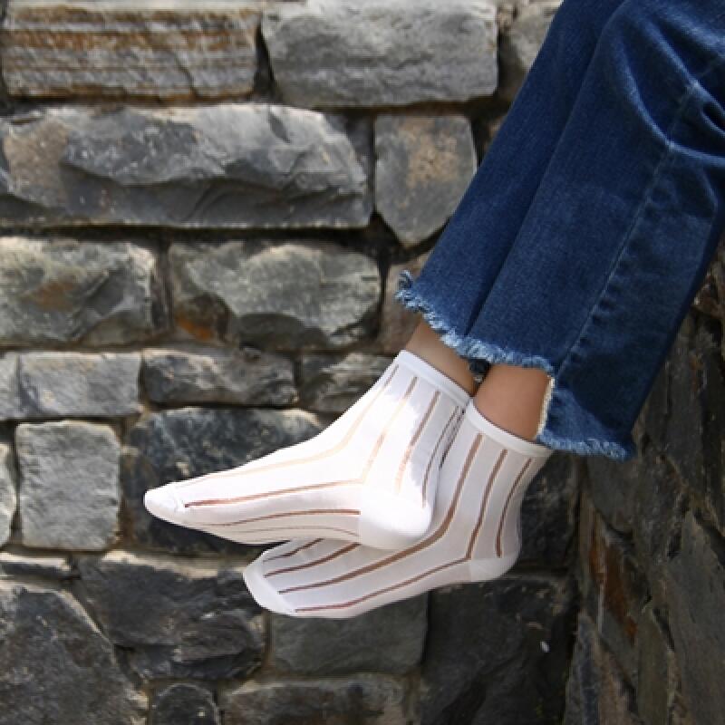 See-through striped socks (3 pieces) white