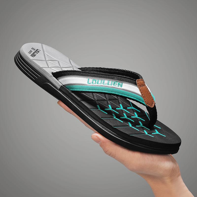 Hot Sale Men's Flip-flops Outdoor Casual Beach Slippers Soft Light Non-Slip Shoes Summer Slippers Men Shower 2024 Zapatos Hombre