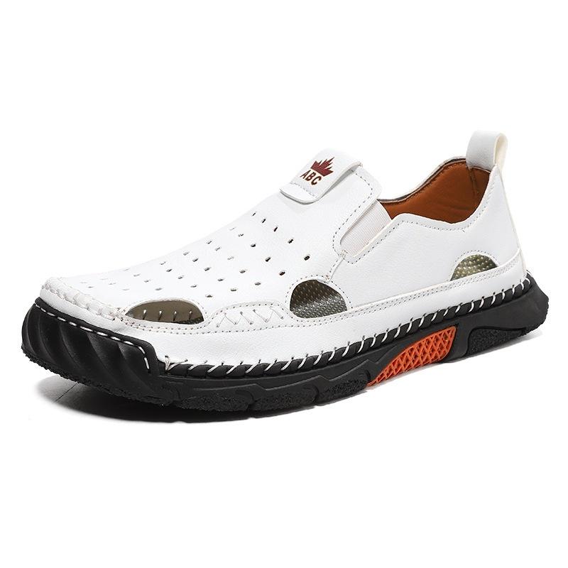 New Handmade Summer Sandals Men Breathable Leather Shoes Man Outdoor Men Sandals Antiskid Beach Sandals Hollow Shoes Fashion