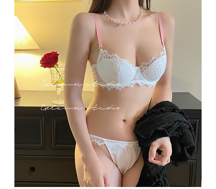 European & American Deep V Lace Color Block See-through Bra & Panty Set for Women - Enhancing & Sexy