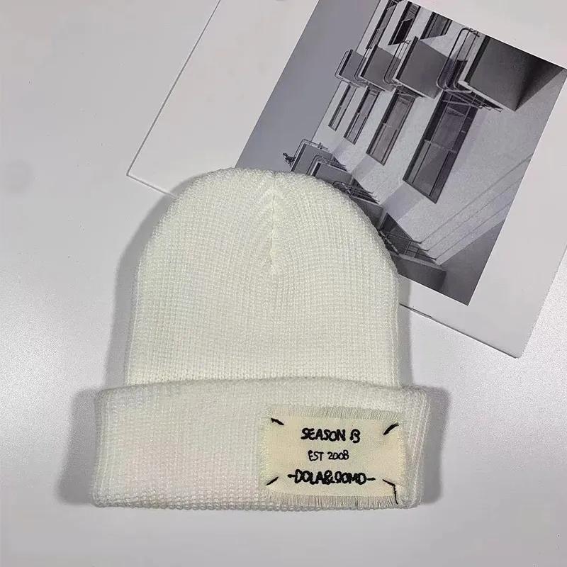 Natural NewFall Winter Knitted Beanies for Couples - Chic, Versatile Headwear