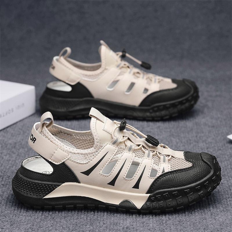 

Men s hole shoes foreign trade outdoor fashion breathable casual shoes youth soft sole comfortable men s shoes one pedal 39 бежевый