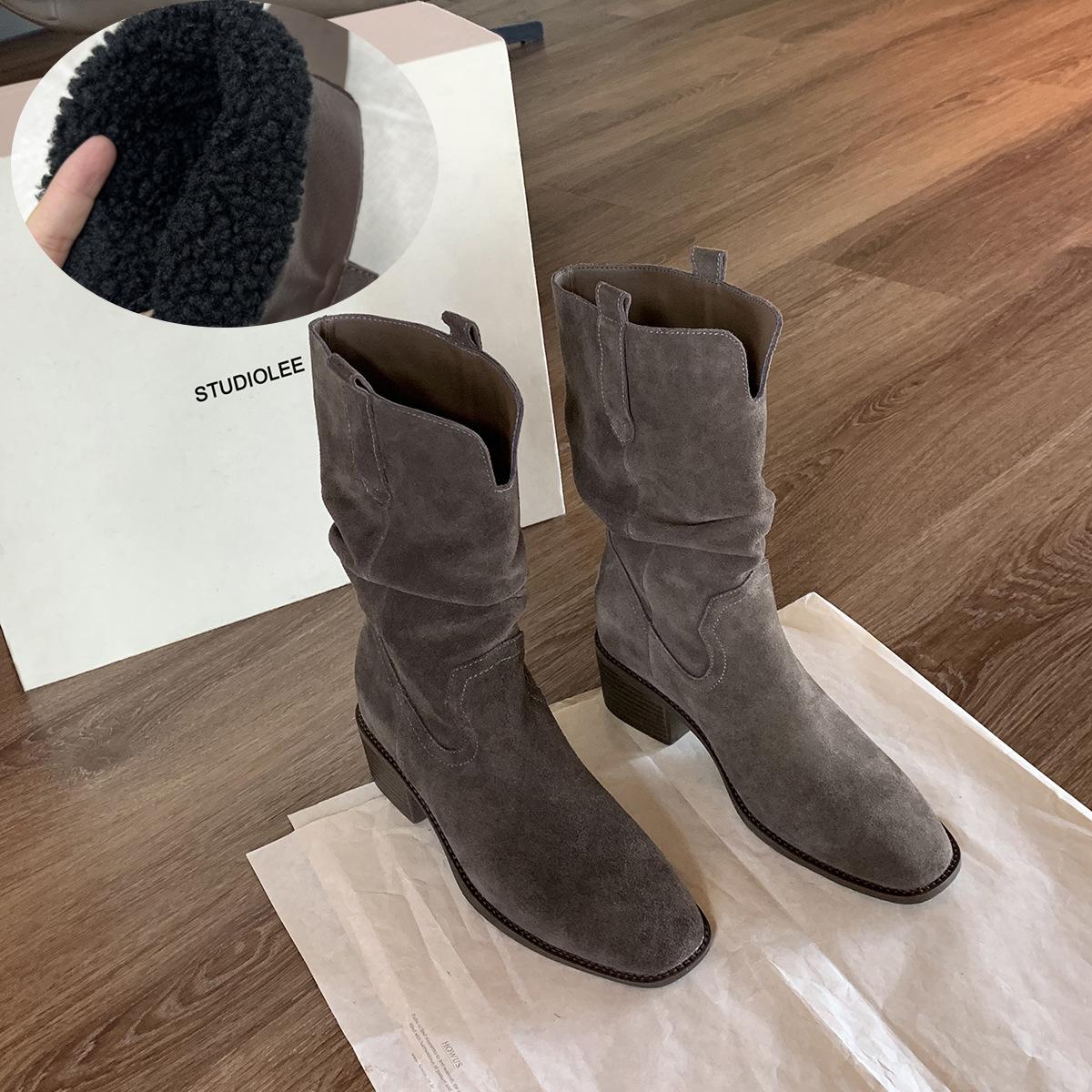 

New spot grape mother medium tube knight boots 2025 new V-mouth thick heel increased height and thin large tube circumference stacked 40