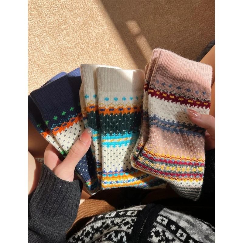 American Light Luxury Retro Ethnic Style Thick Line Kaji Street Style Couple Medium Tube Stacking Socks Children