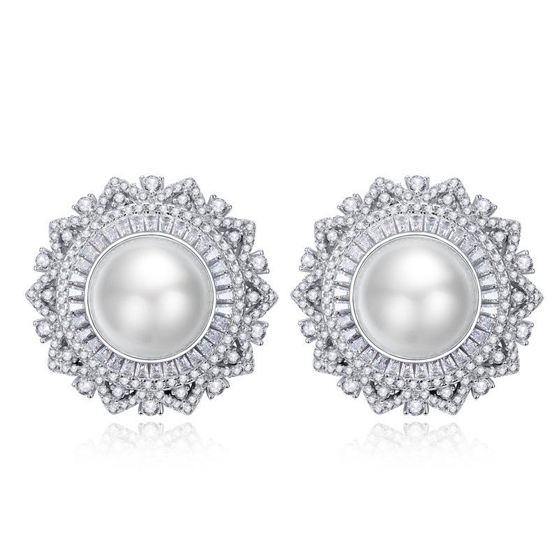 

Hui Zhi Yi 2023 Flower-Shaped 12mm Shell Pearl Stud Earrings, 925 Silver, European & American Style 925 Silver