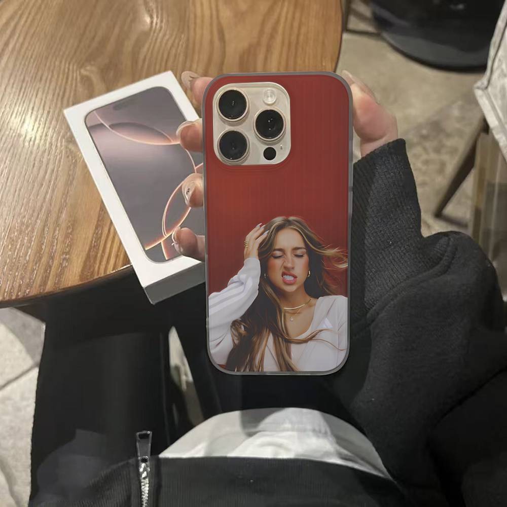 Canadian Female T-Tate Singer M-McRae For IPhone 17 16 15 14 13 12 11 Pro Max Plus Pro Corrugated Shockproof Matte Phone Cover
