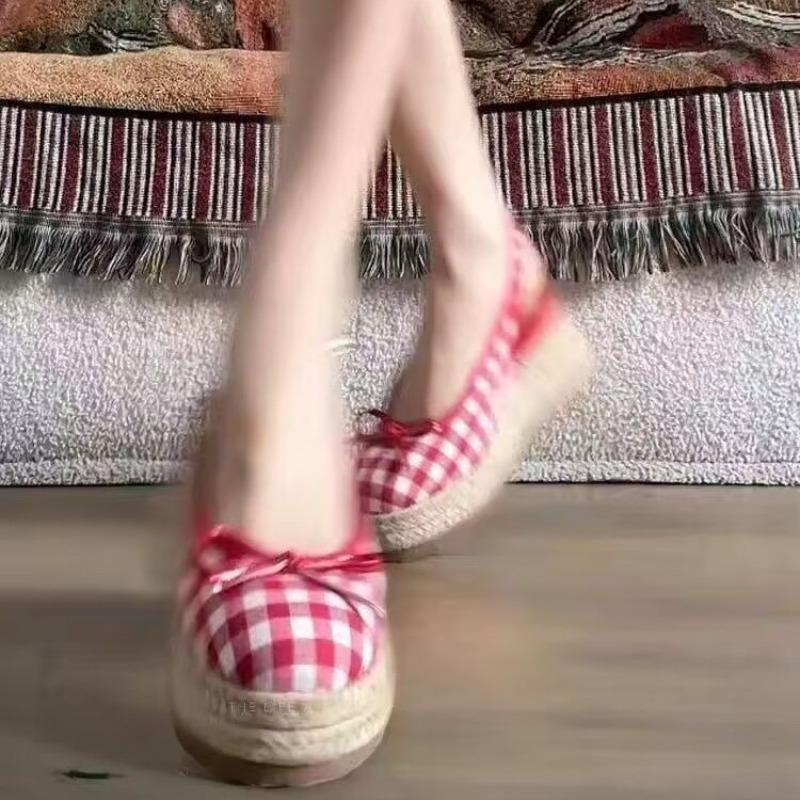 Fashion Sandals Women Summer Wear 2025 New Bow Round Toe High Heels Small Straw Platform Shoes