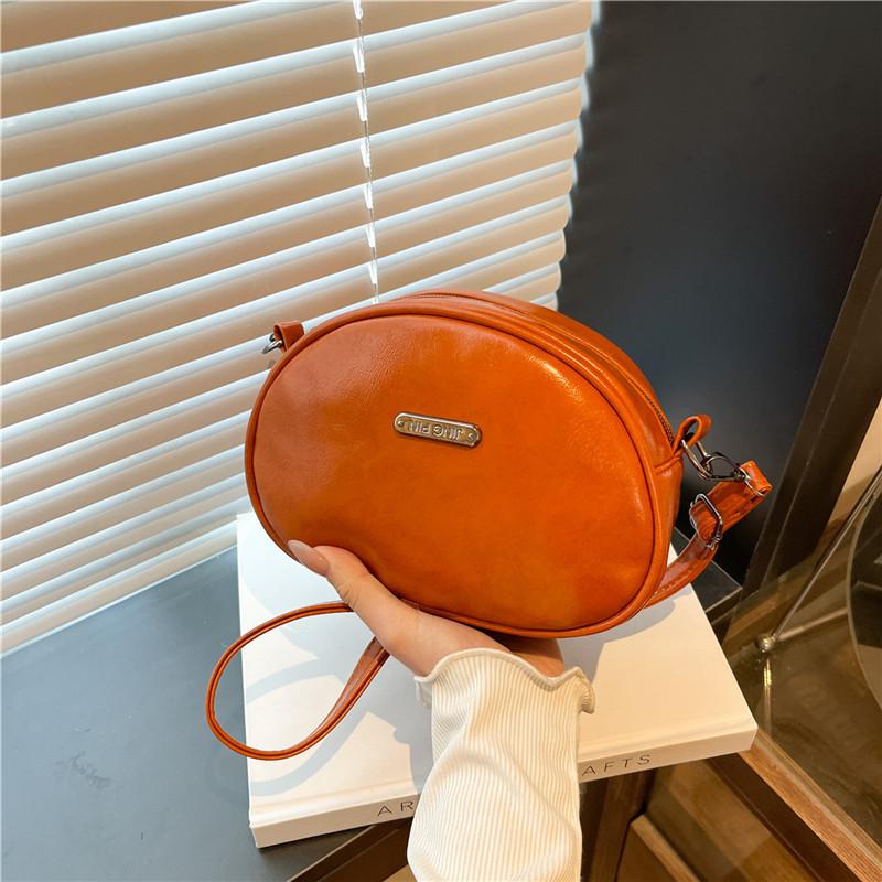 

Сумка из искусственной кожи новая простая сумка-мессенджер сумка для мелочи повседневная и красивая сумка через плечо коричневый