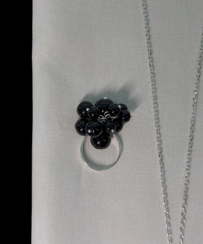 Knosis [925 Silver] Onyx Pebbling