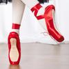 Chaussures spéciales de sport – Chaussures de danse