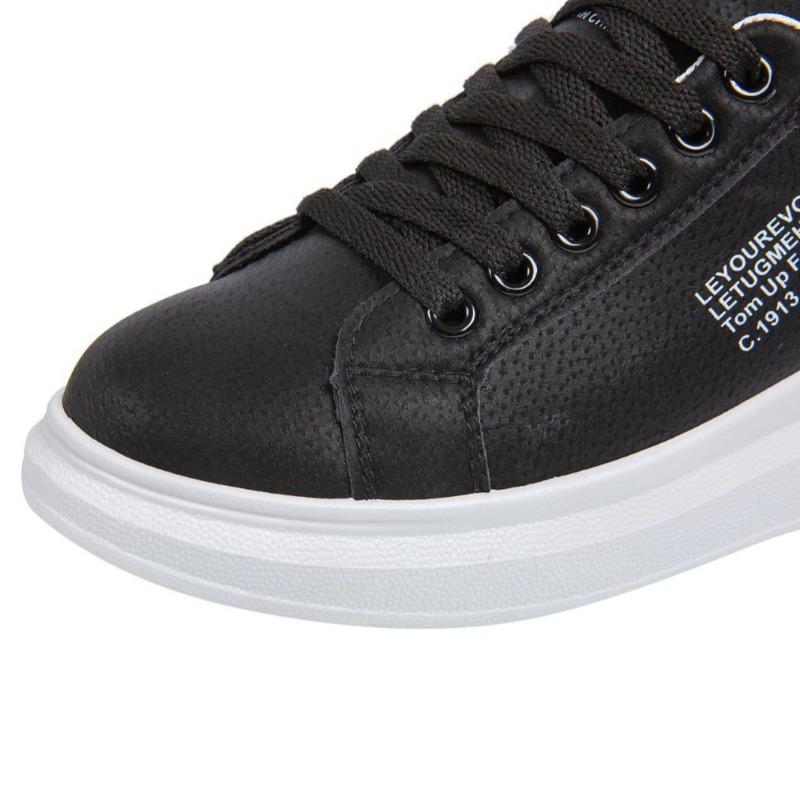 Schuhe Damen Herbst neue Damenschuhe Sportschuhe Damen vielseitige schwarz-weiße lässige Board-Schuhe