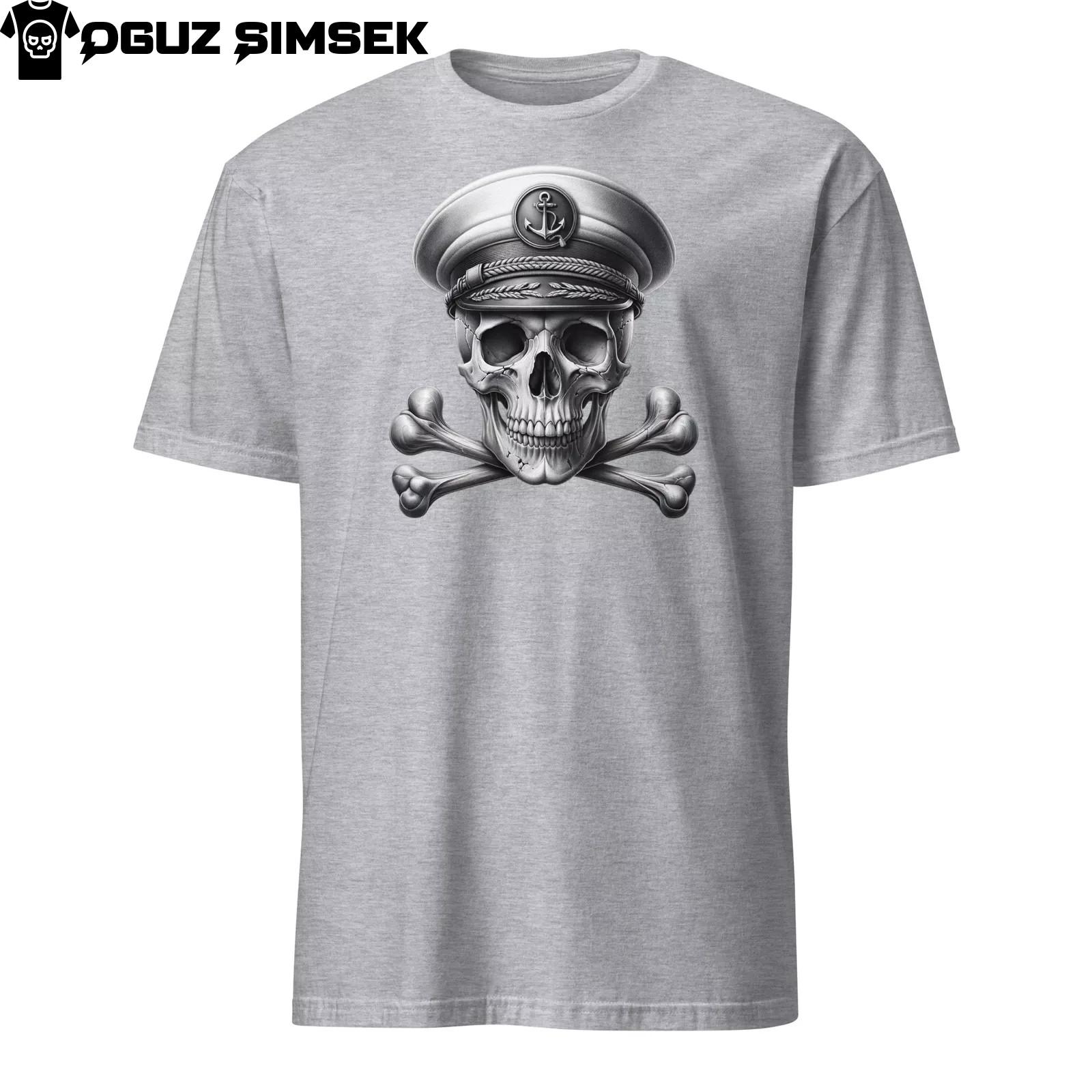 Unisex Short Sleeve T-Shirt Mens Womens Tees Top: Sea Captain Skull and Crossbones Graphic Tee S
