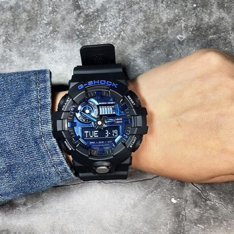CASIO G Shock GA710 1A2 GA-710-1A2PR